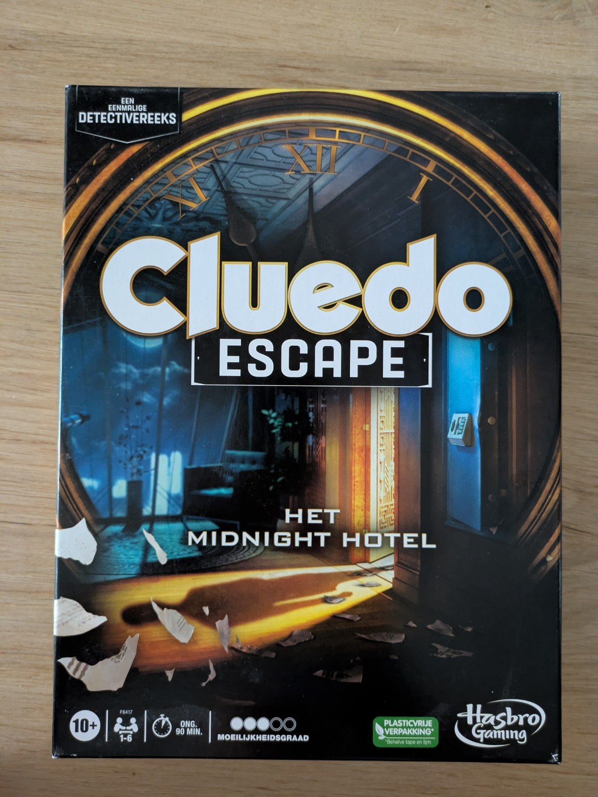 Cluedo Escape: Het Midnight Hotel, Vijf spelers of meer, Ophalen of Verzenden, Zo goed als nieuw, Hasbro Gaming