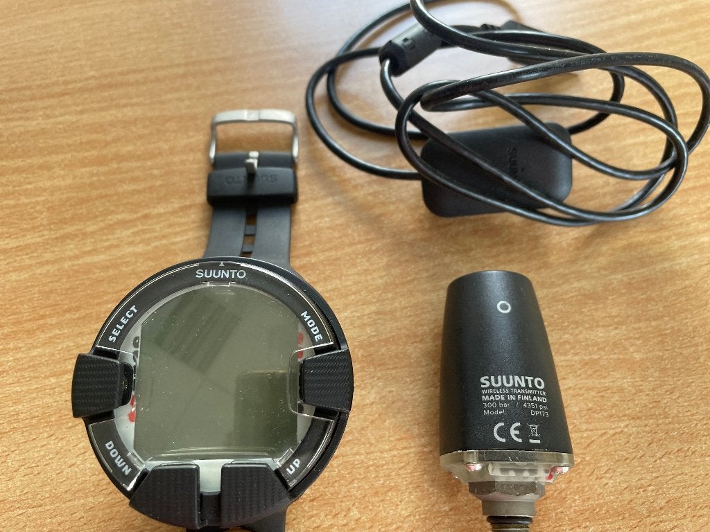 Suunto Viper Air duikcomputer met zender, Ophalen of Verzenden, Zo goed als nieuw, Duikcomputer