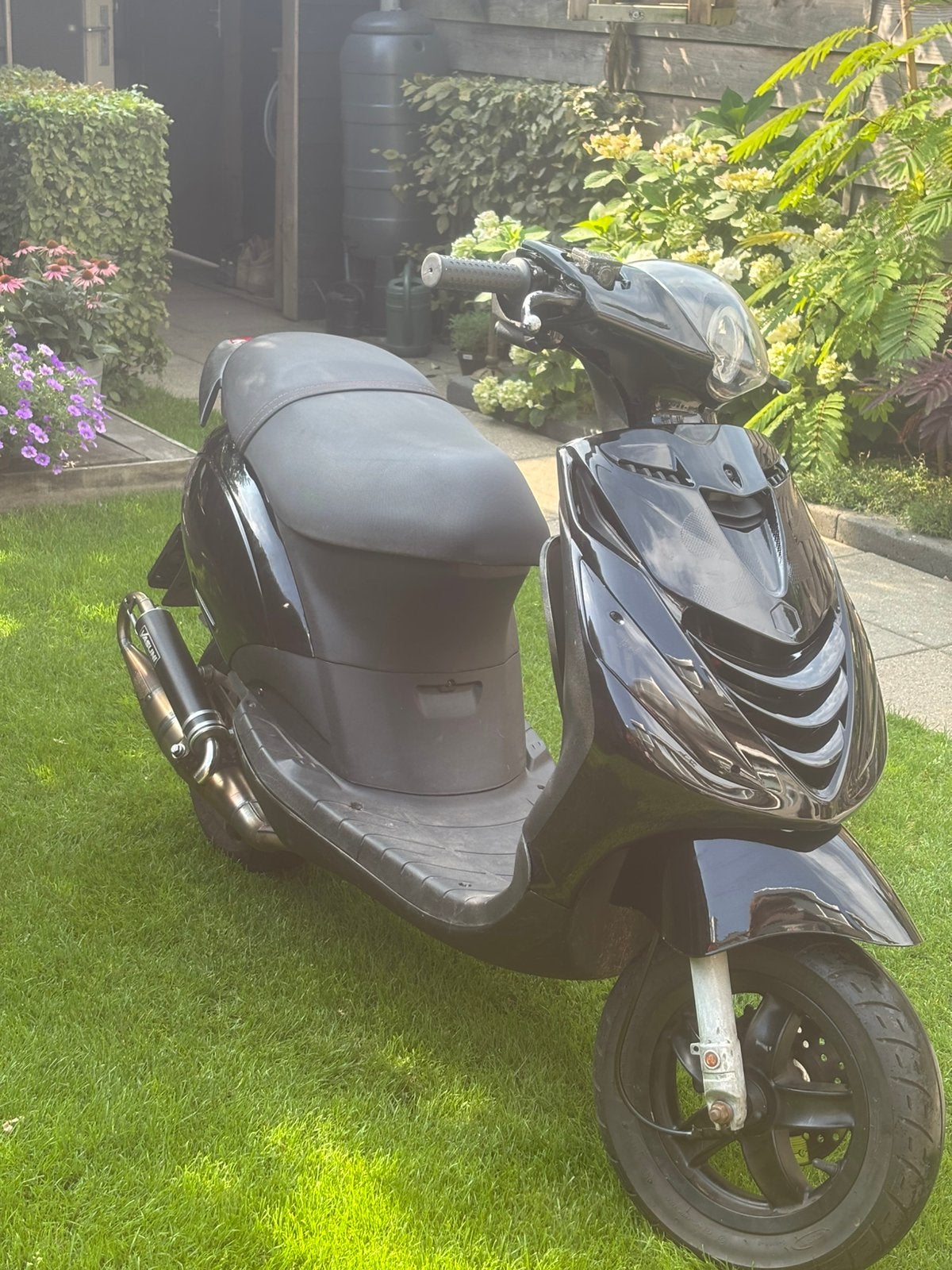 Zip 70cc 2t op brom, Ophalen, Zo goed als nieuw, Tweetakt, Zip