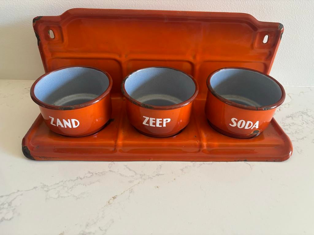 Vintage oranje emaille zand, zeep en soda rekje, Ophalen of Verzenden