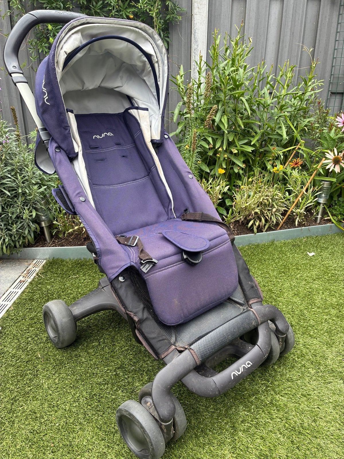 Nuna Pepp Luxx buggy met regenhoes, Kinderen en Baby's, Ophalen, Gebruikt, Overige merken, Regenhoes