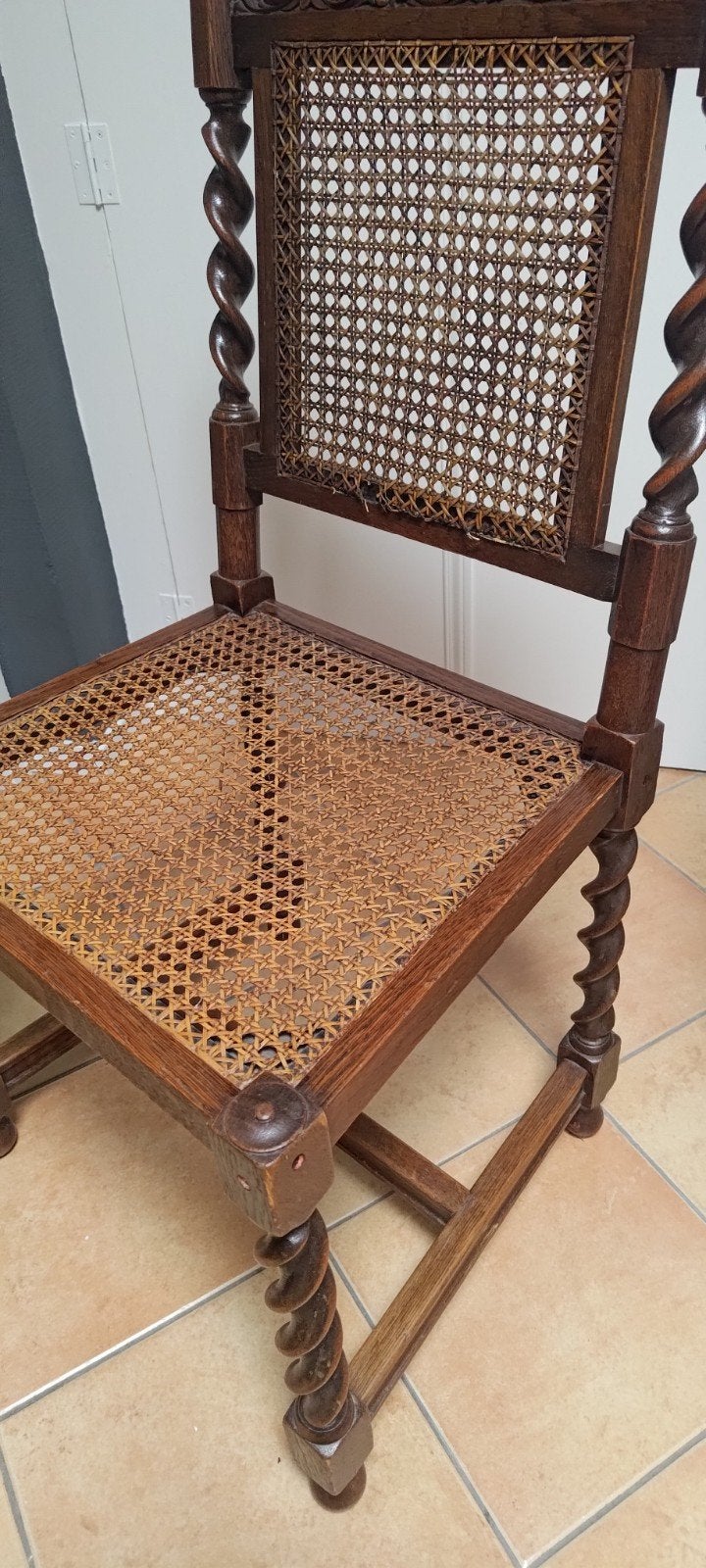 Antieke houten stoel met rieten zitting en rugleuning, Antiek en Kunst, Antiek | Meubels | Stoelen en Banken, Ophalen