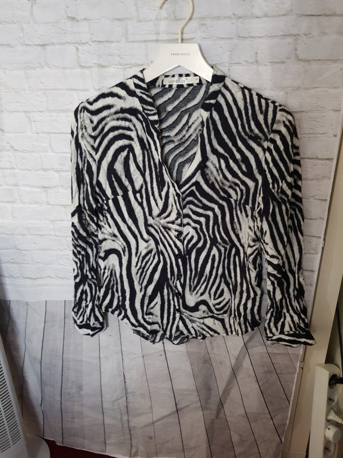 Nieuwe VOYELLES Zebra Print Blouse - Maat 3, Kleding | Dames, Maat 38/40 (M), Verzenden, Zwart, Nieuw
