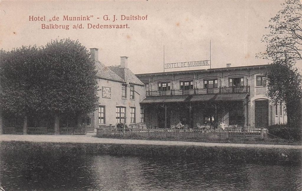 703-195-039 Hotel De Munnink Balkbrug aan de Dedemsvaart, Verzamelen, Verzenden, Voor 1920, Overijssel