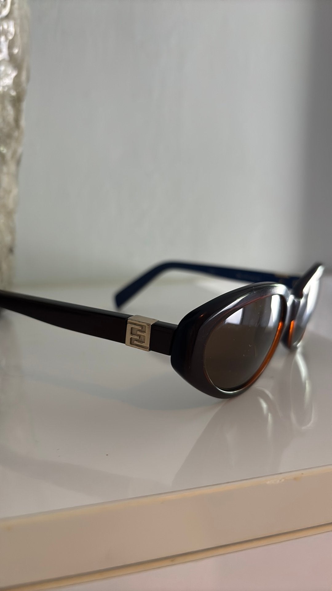 Vintage Fendi sunglasses, Sieraden, Tassen en Uiterlijk, Zonnebrillen en Brillen | Dames, Ophalen of Verzenden, Zo goed als nieuw