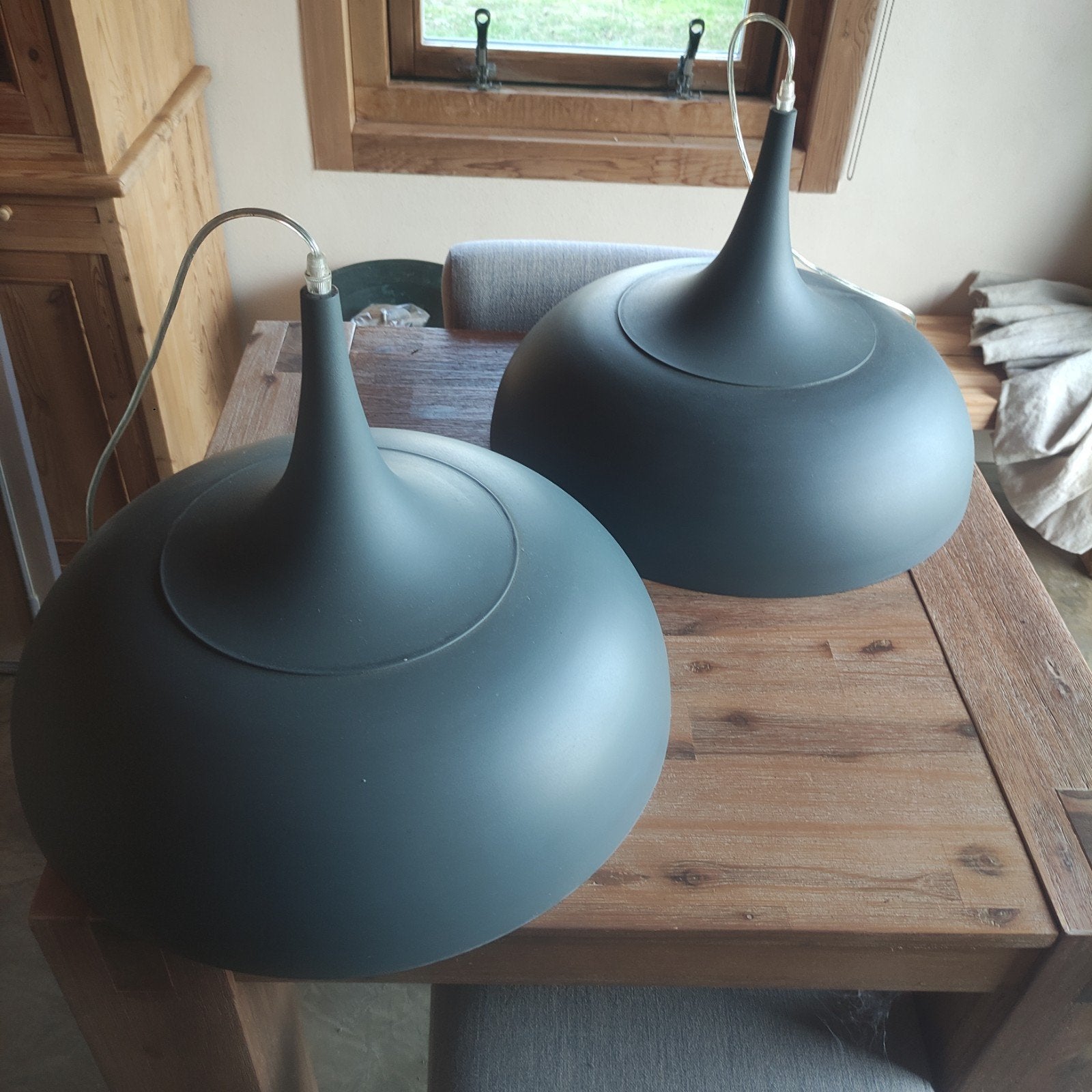Twee grote hanglampen, antraciet grijs, Huis en Inrichting, Ophalen, Gebruikt, Metaal, Industrieel