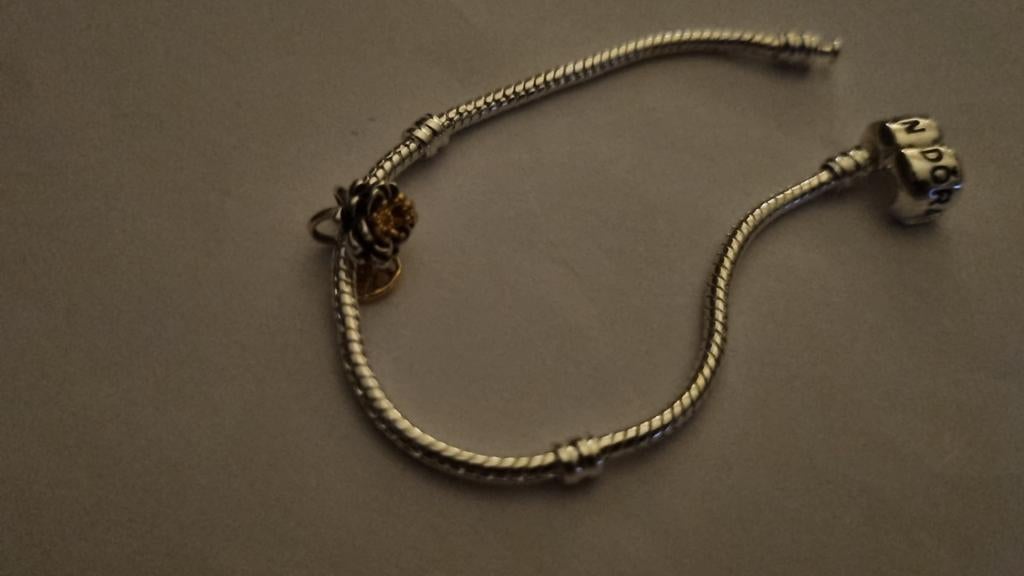 Pandora Armband Zilver met Bedel - 18 cm, Sieraden, Tassen en Uiterlijk, Armbanden, Ophalen of Verzenden, Zo goed als nieuw, Met bedels of kralen
