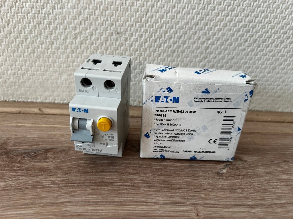 Eaton aardlekautomaat 1P+N B16 300mA PKN6-16/1N/B/03-A-MW, Ophalen of Verzenden, Nieuw, Schakelaar