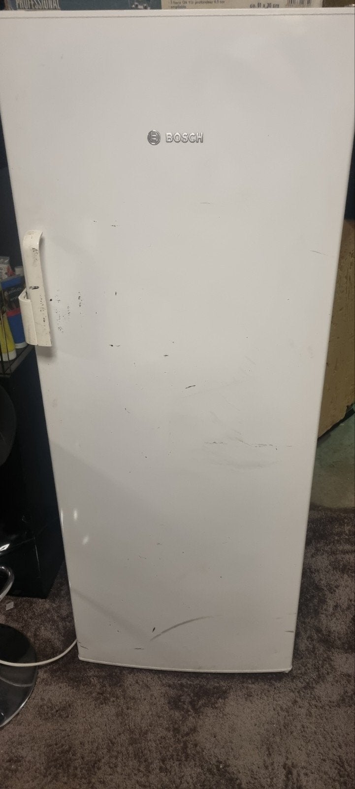Bosch Vriezer met 4 lades - Gebruikt, Ophalen, 150 tot 200 liter, Gebruikt, 60 cm of meer