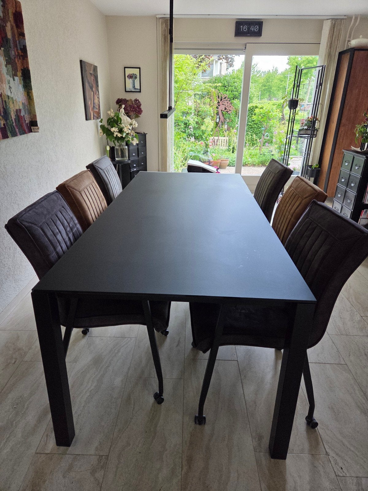 Harvink design tafel matglas tafelblad stalen onderstel, Ophalen, 200 cm of meer, 50 tot 100 cm, Zo goed als nieuw