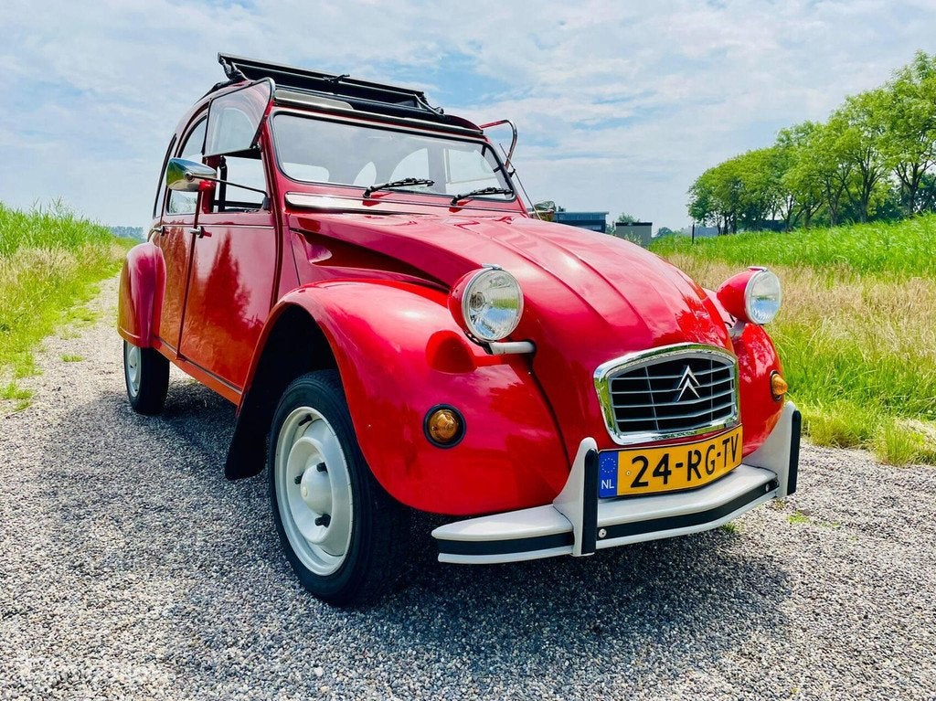 2CV6 Spécial rouge vallelunga 08-1990 86.360, Auto's, Citroën, Voorwielaandrijving, 2CV, Cabriolet, 29 pk