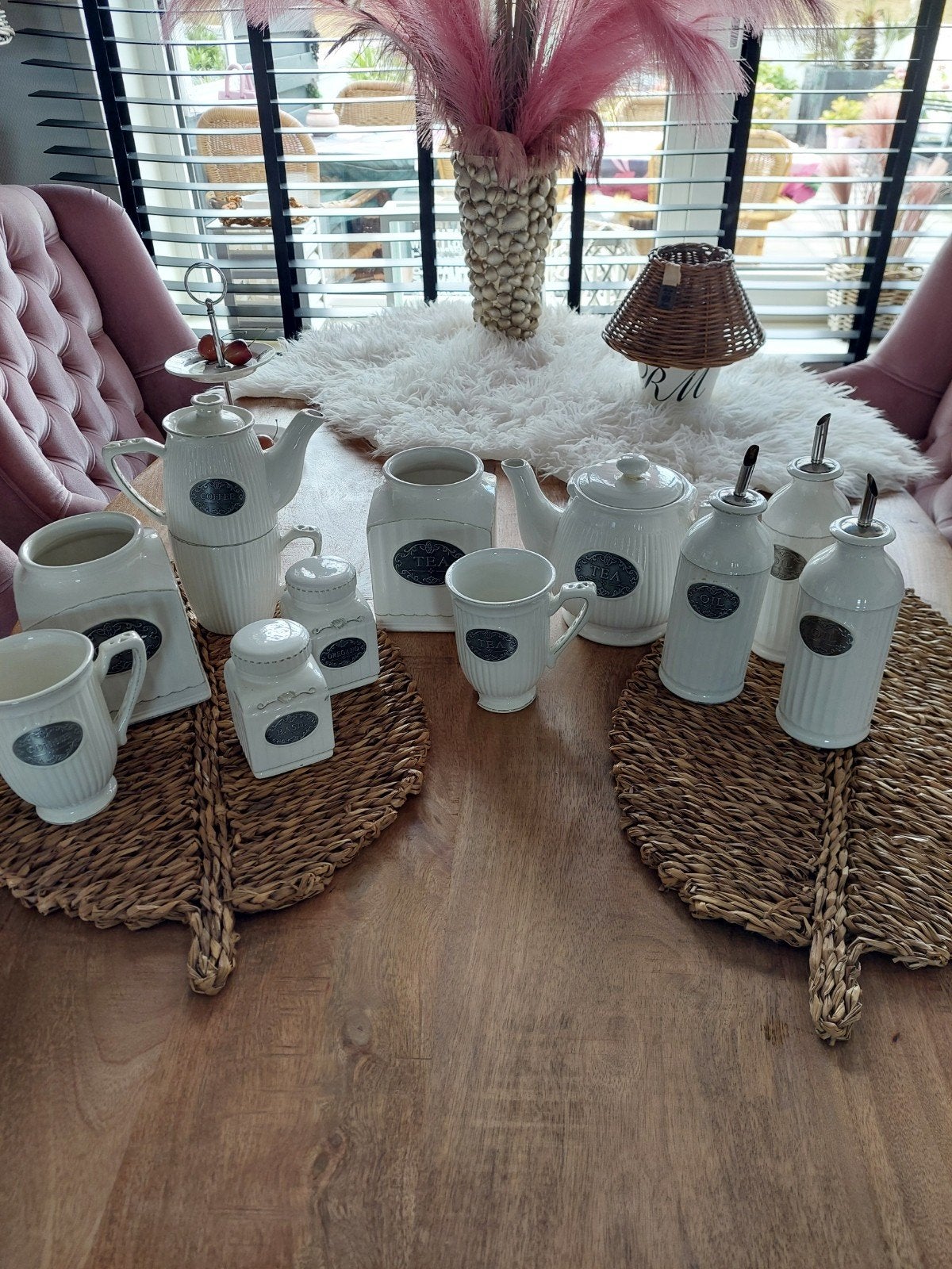 Riverdale koffie en thee servies, Ophalen of Verzenden, Zo goed als nieuw, Overige stijlen, Kop(pen) en/of Schotel(s)