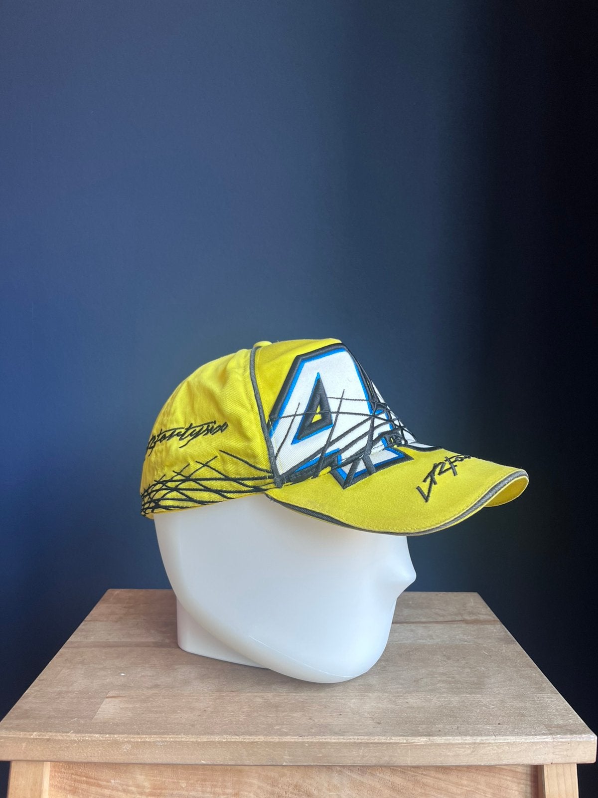 Valentino Rossi pet, Ophalen of Verzenden, Zo goed als nieuw, One size fits all, Pet