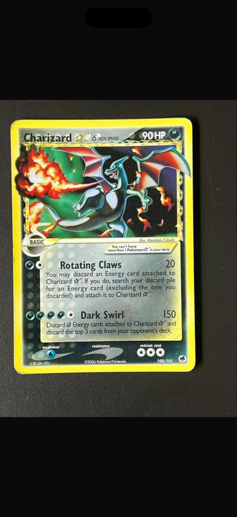 Charizard gold star Delta Species Holo 100/101, Hobby en Vrije tijd, Verzamelkaartspellen | Pokémon, Ophalen of Verzenden, Gebruikt