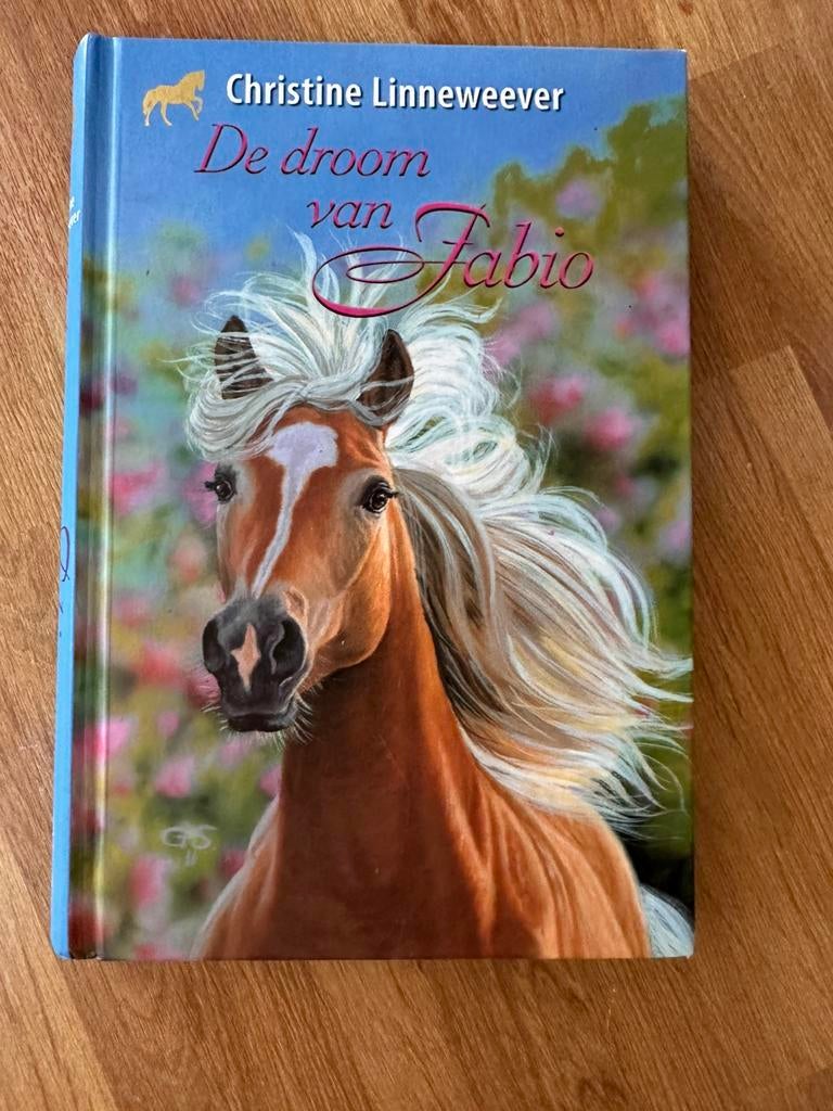 5 paarden boeken, Ophalen of Verzenden, Gelezen, Fictie algemeen