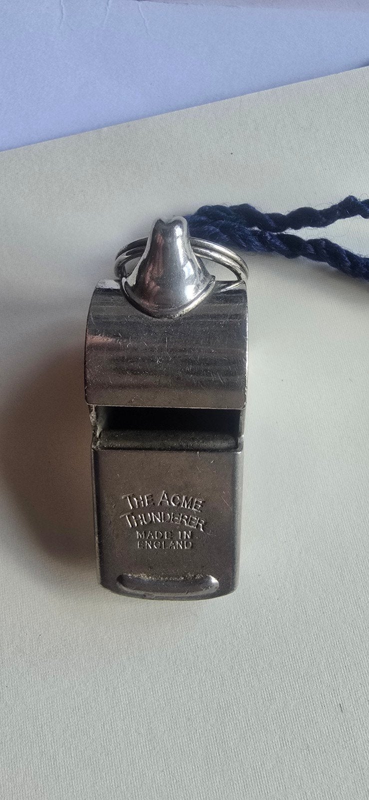 The Acme Thunderer fluitje met koord, Ophalen of Verzenden, Gebruikt