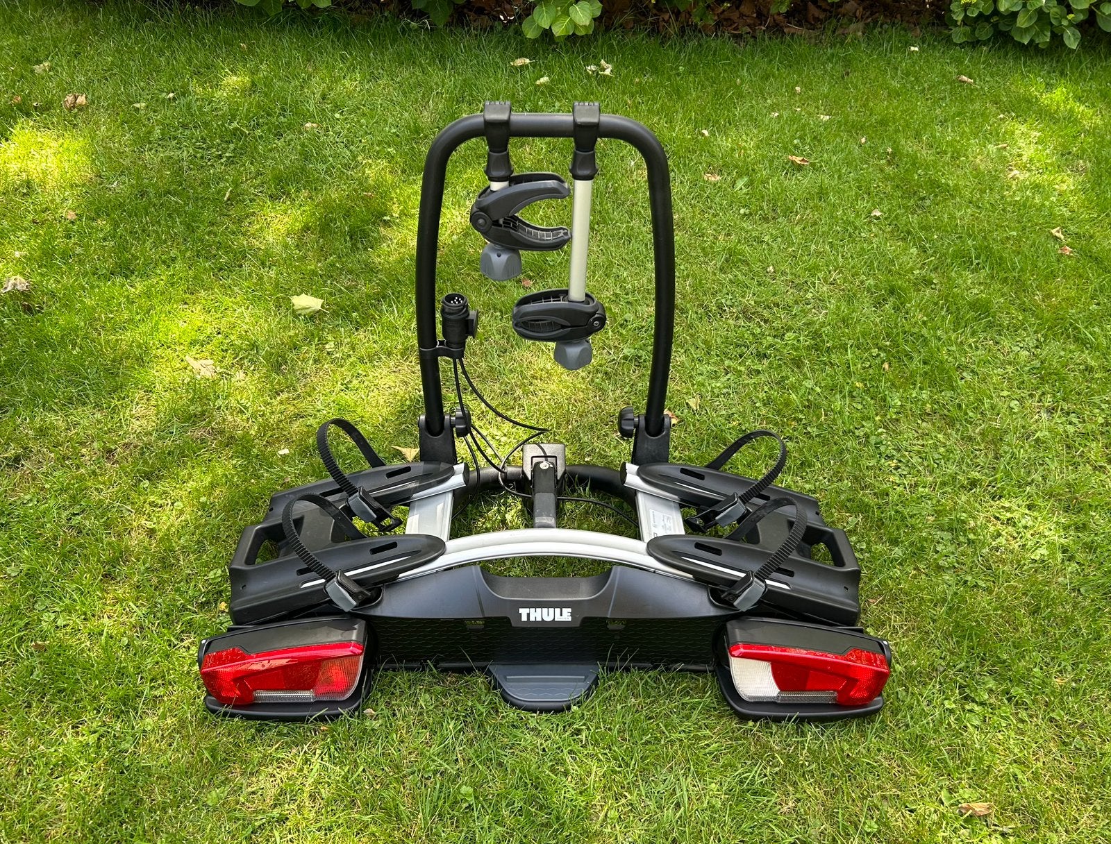 Thule Velocompact 924 kantelbare fietsendrager ZGAN, Auto diversen, Fietsendragers, Ophalen, Zo goed als nieuw, Trekhaakdrager