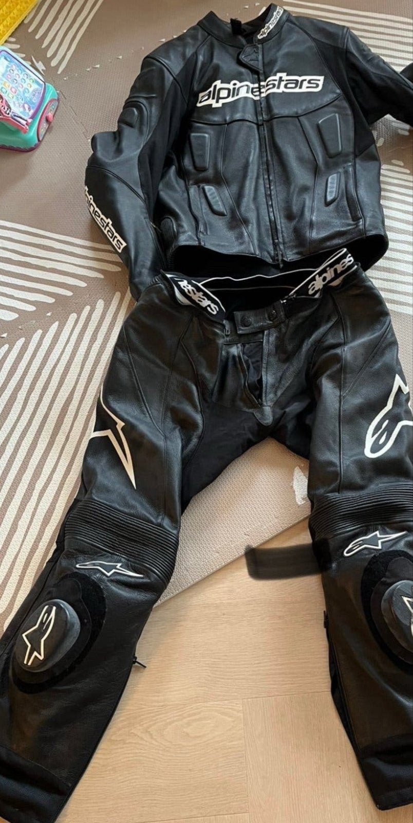 Alpinestars tweedelig motorpak zwart leer EU 54 met protecto, Ophalen, Tweedehands, Heren, Combipak
