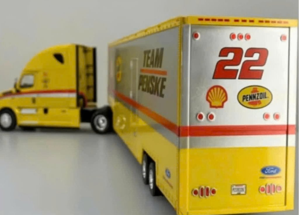 Freightliner Cascadia 2016 Team Penske 1/43 US trucks # 68, Verzenden, Nieuw, Bus of Vrachtwagen, Overige merken