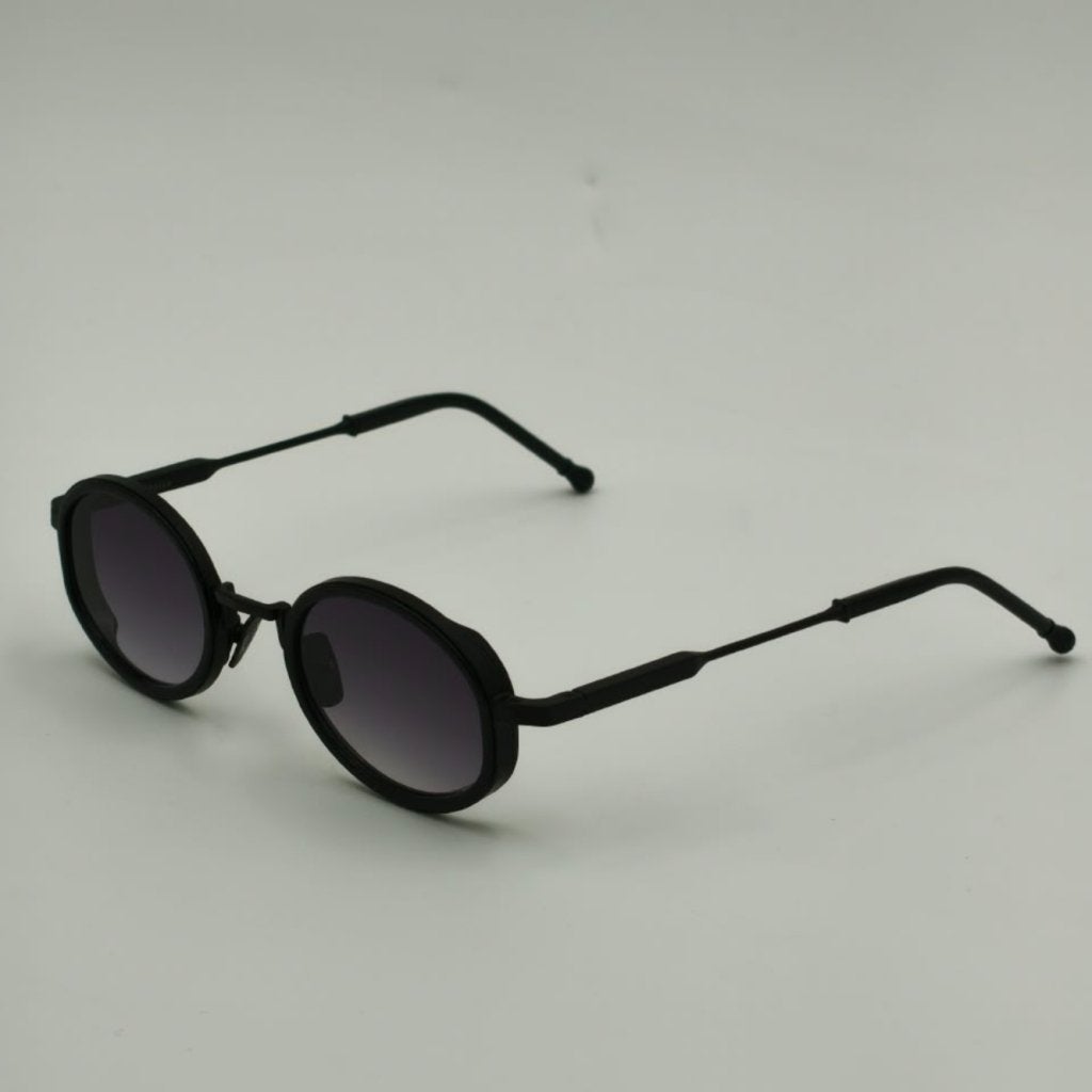 John Dalia Jared C301 Zonnebril Shiny Black Carbon - ZGAN, Flex Ltd., Zo goed als nieuw, https://flex.com/contact-us, Nobelstraat 10, 5807 GA Oostrum LB, Limburg, Nederland