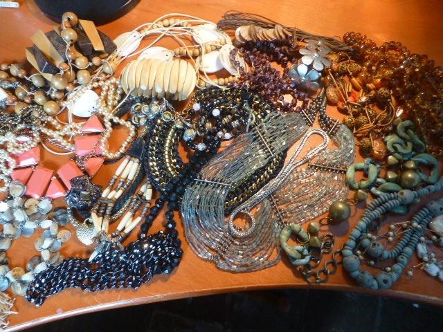 Lotje van ruim 2 kilo Sieraden, Verzenden, Overige materialen, Overige typen