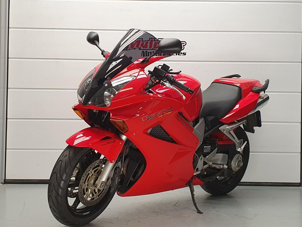 Honda VFR 800 VTEC (bj 2003), Motoren, Motoren | Honda, Bedrijf, Sport, Mc.benelux@honda-eu.com, Doornveld 180 - 184
B-1731  Zellik, BE