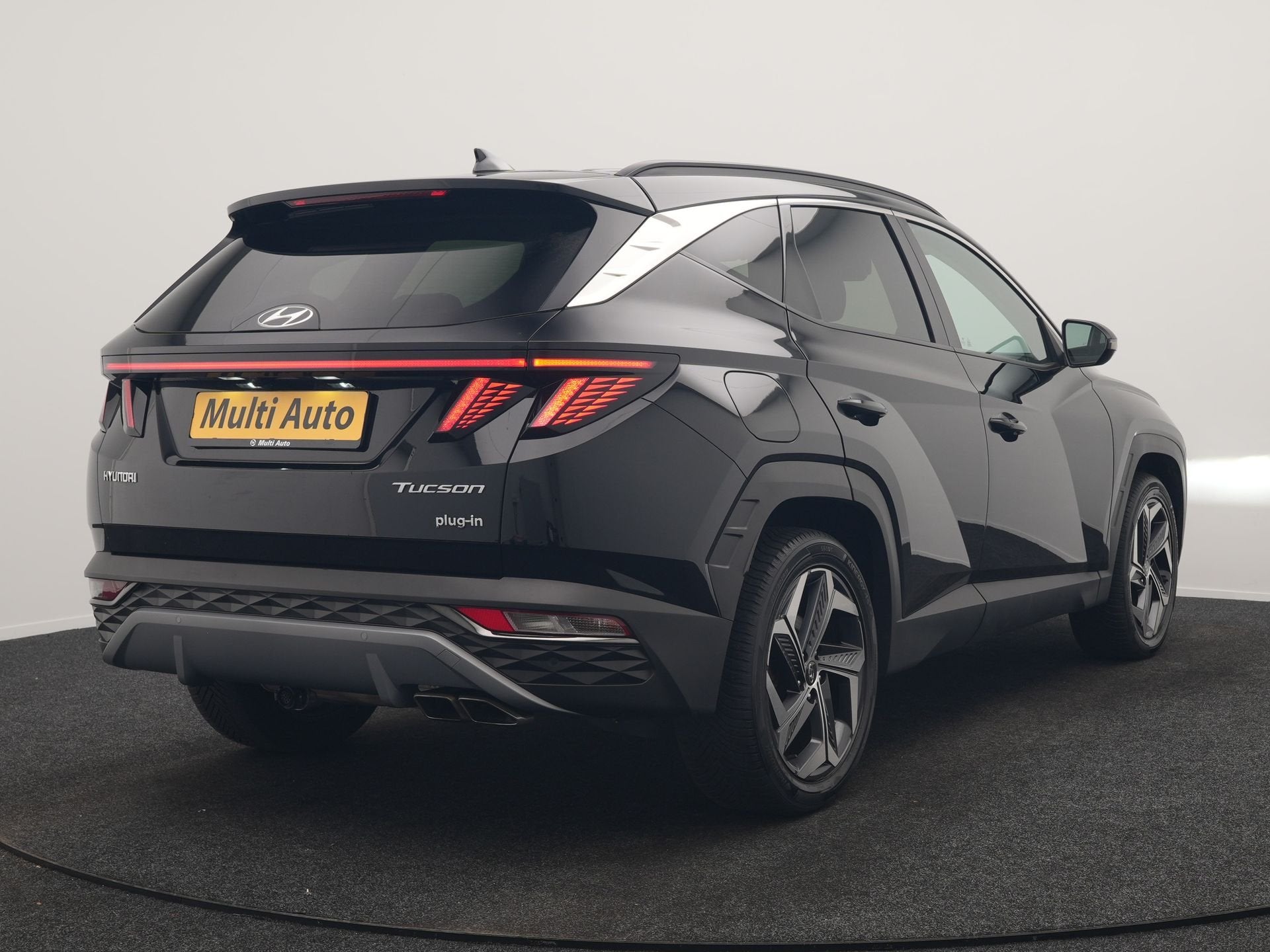 Hyundai Tucson 1.6 T-GDI Comfort 4WD PHEV 265pk | Trekhaak A, Auto's, Hyundai, Automaat, 1350 kg, Stof, Gebruikt