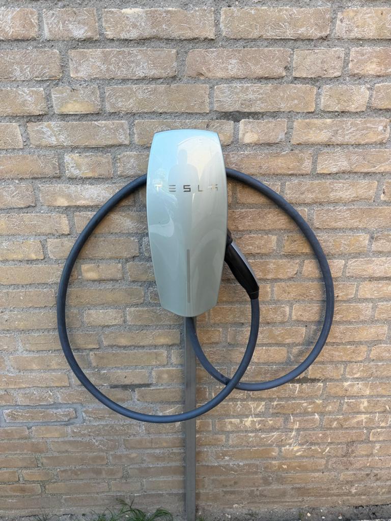 Tesla Wall Connector Gen 2, Ophalen, Zo goed als nieuw, Laadpaal