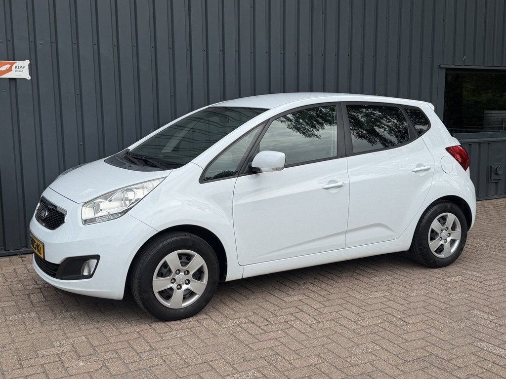 Kia Venga 1.4 CVVT ExecutiveLine NAP!/NL AUTO!/ONDERHOUDEN!/, Auto's, Kia, Voorwielaandrijving, Euro 5, Stof, Gebruikt