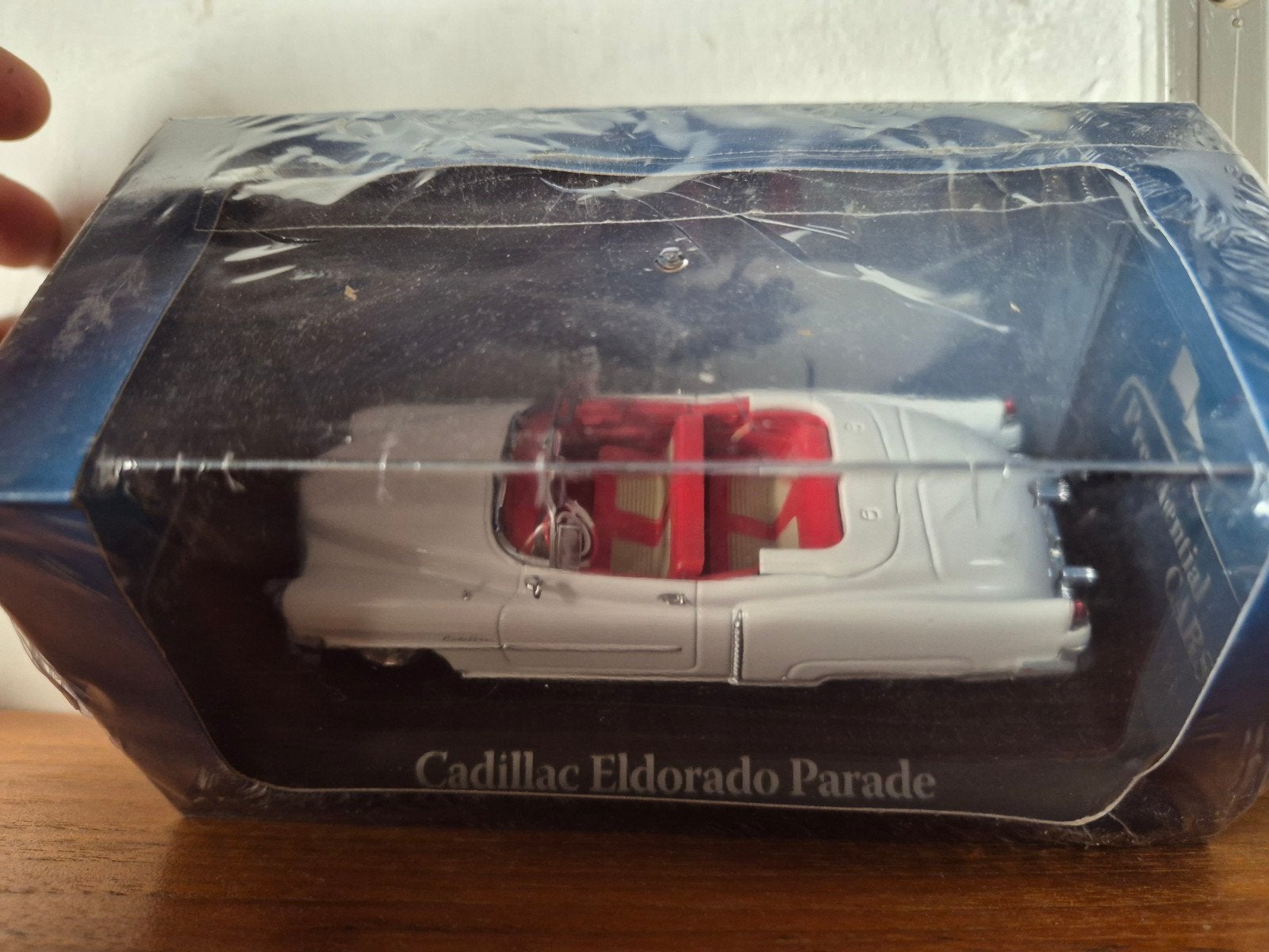 Cadillac Eldorado Parade, Hobby en Vrije tijd, Modelauto's | 1:43, Nieuw, Auto, Overige merken, Ophalen of Verzenden
