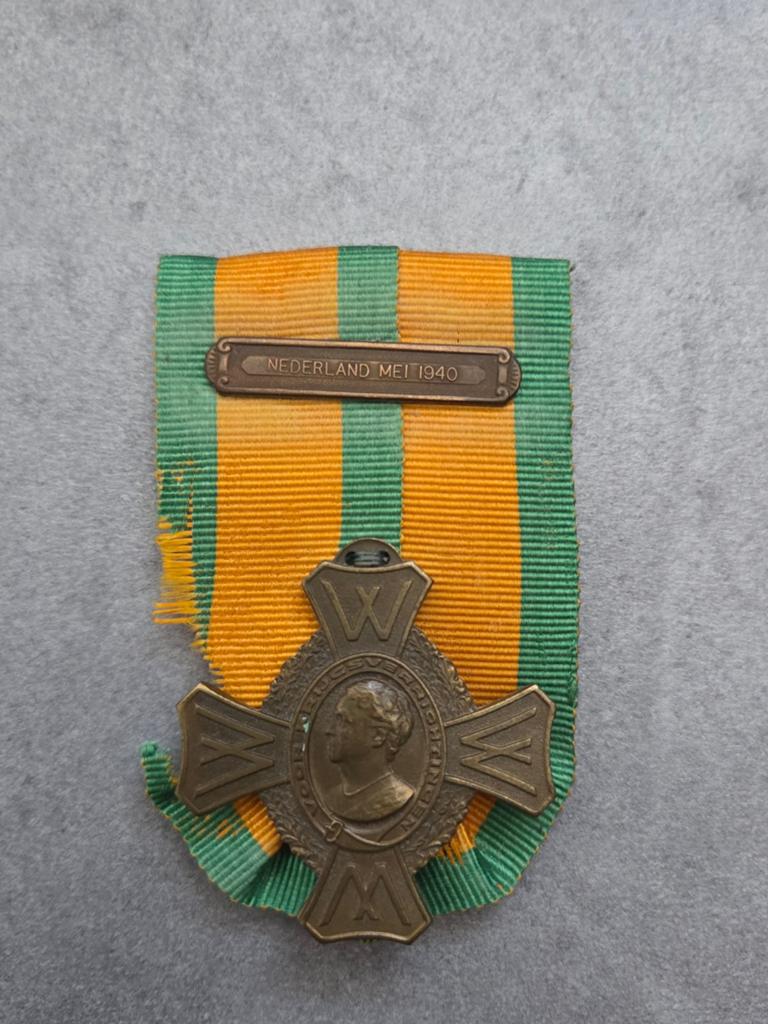 Het Oorlogsherinneringskruis (OHK) Mei 1940, Verzamelen, Militaria | Tweede Wereldoorlog, Ophalen of Verzenden