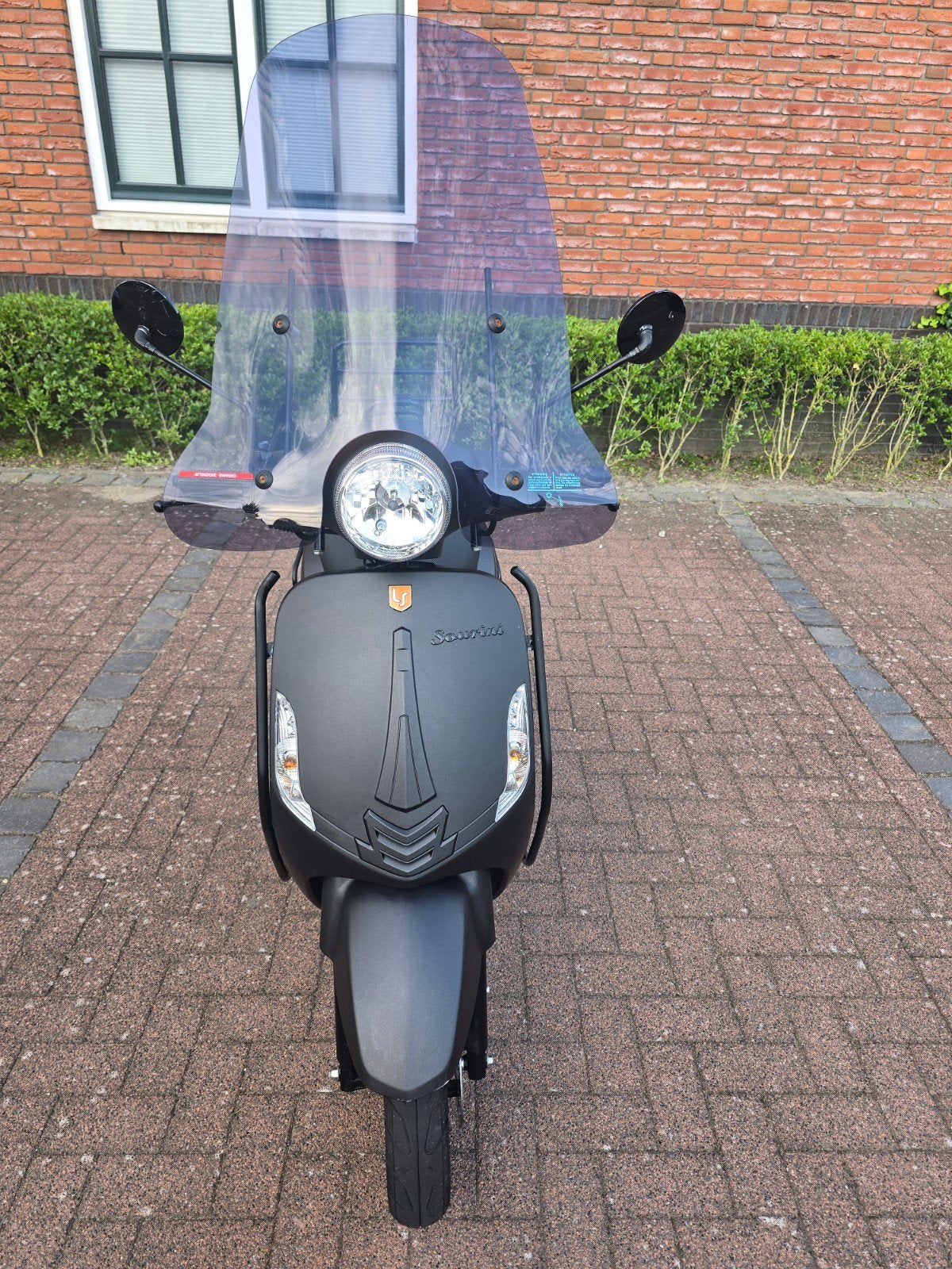 La Souris Snor Scooter met alarm en helm, Zo goed als nieuw, Benzine, Ophalen, Overige merken