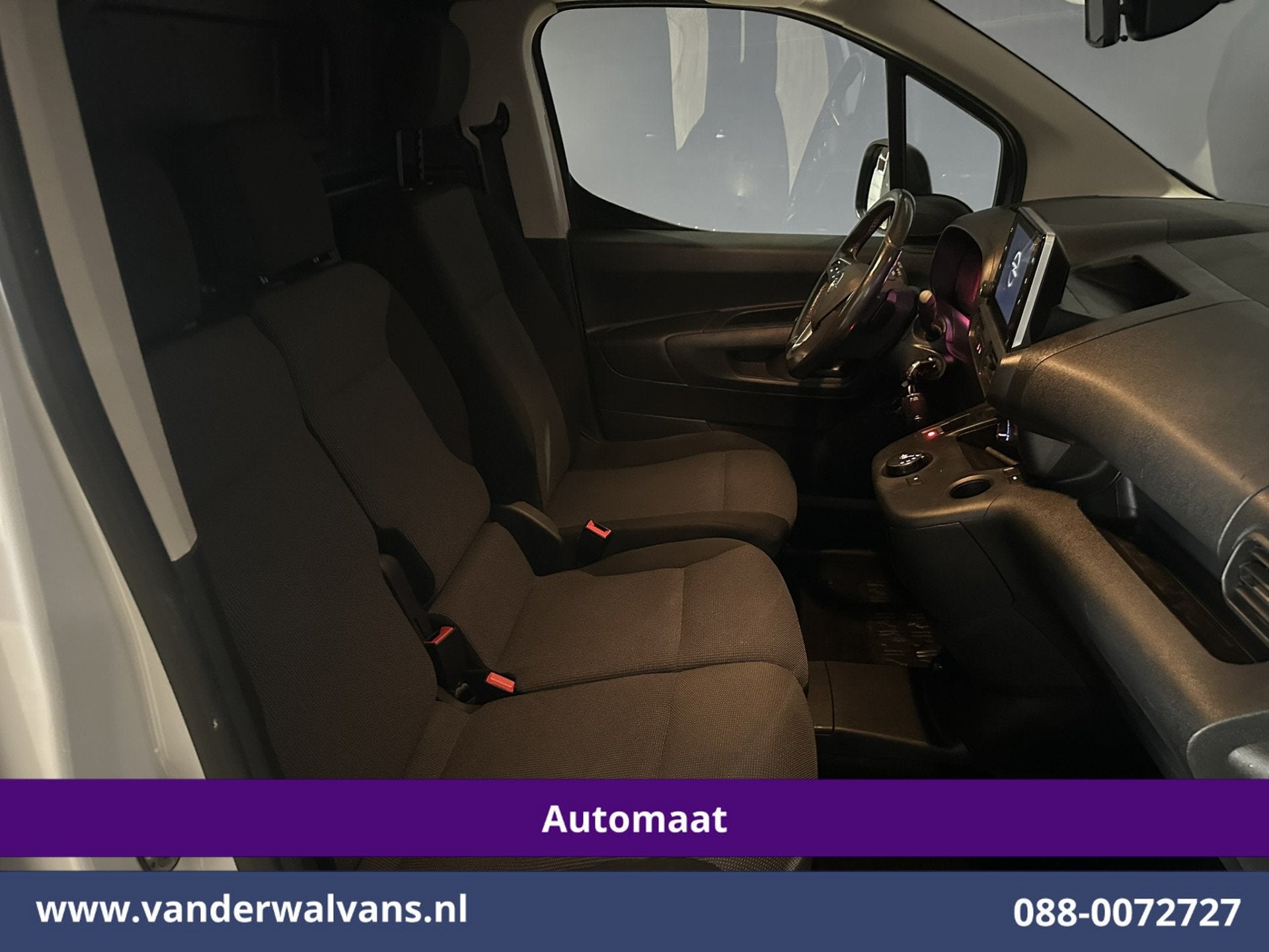 Opel Combo 1.5D 131pk Automaat L1H1 Euro6 Airco | 3-Zits | C, Auto's, Bestelauto's, Stof, 4 cilinders, Wit, Bedrijf