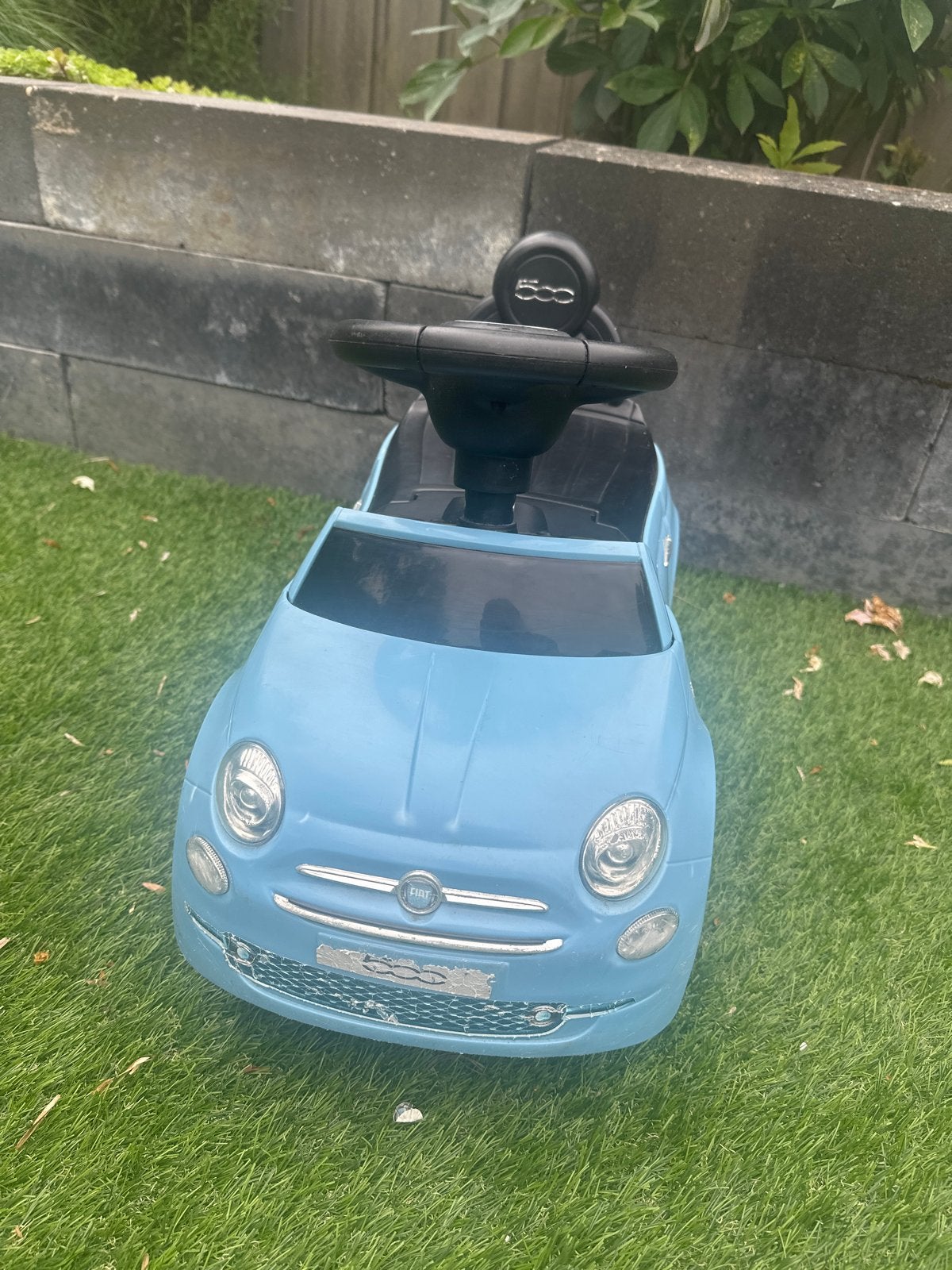 Leuke blauwe loopauto met muziek en toeter, Ophalen of Verzenden, Gebruikt, Loopvoertuig