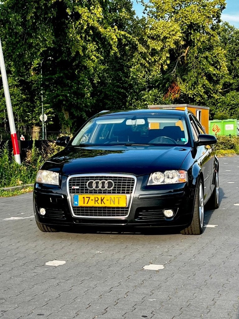 Audi A3 2.0 Sportback 110KW 2005 Zwart, Auto's, Audi, Voorwielaandrijving, Stof, 4 cilinders, Zwart