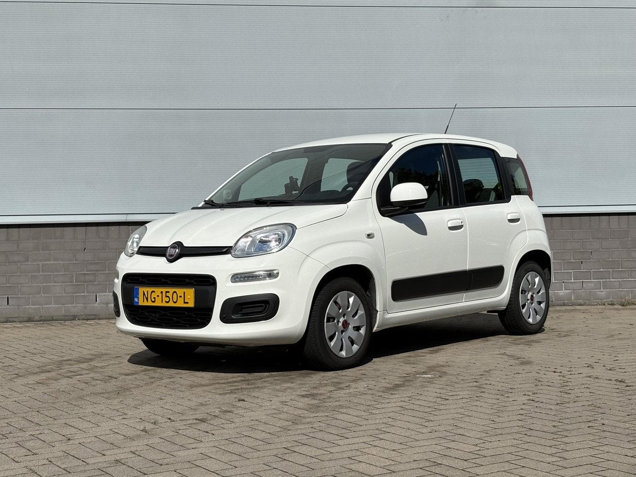 Fiat Panda 0.9 TwinAir Popstar Automaat | Airco | Bluetooth, Auto's, Wit, Origineel Nederlands, Bedrijf, 26 km/l