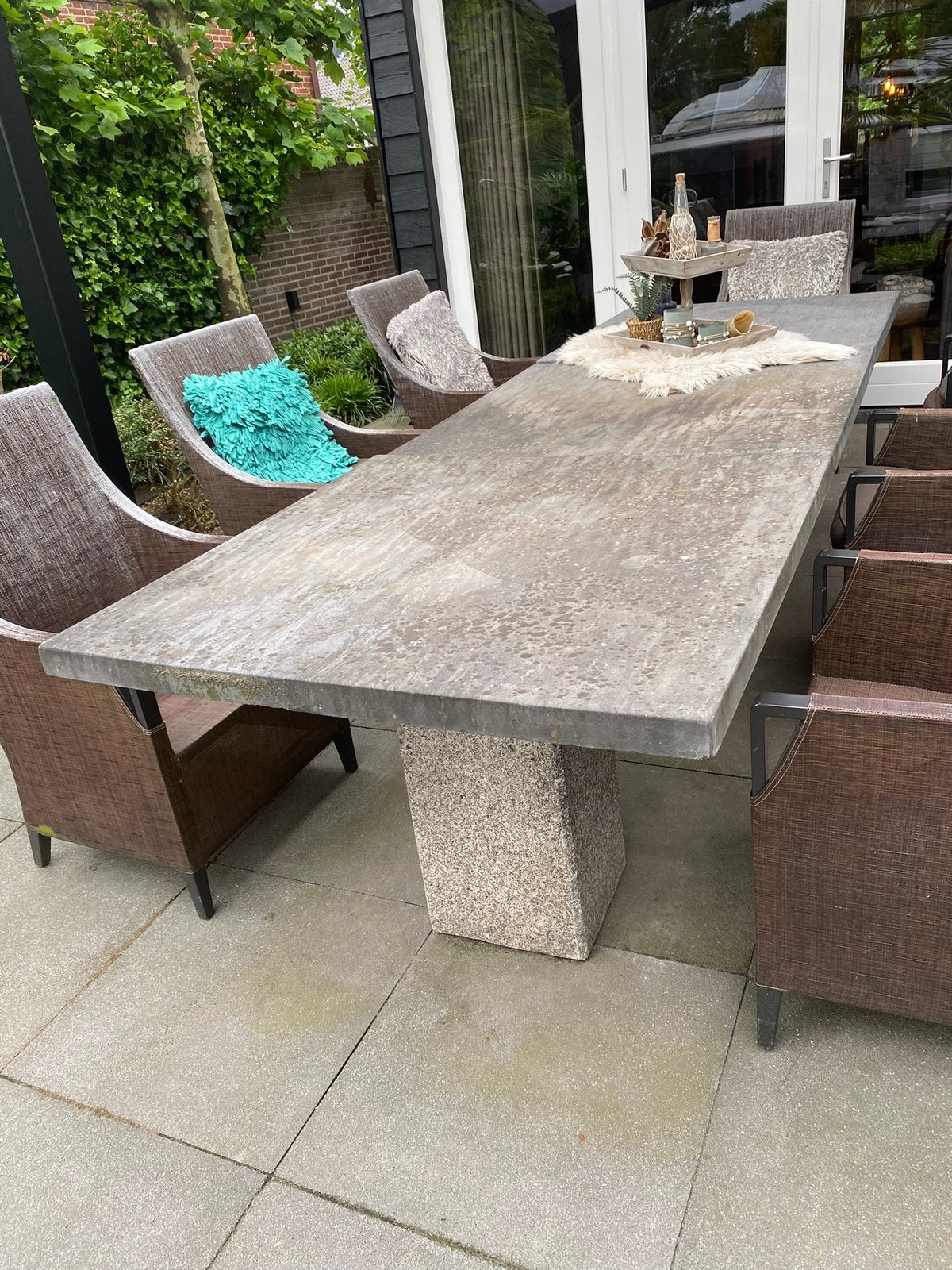 3 Robuuste betonnen tuintafels 100x100 - weerbestendig, Tuin en Terras, Tuintafels, Ophalen of Verzenden, Gebruikt, Vierkant, Overige materialen