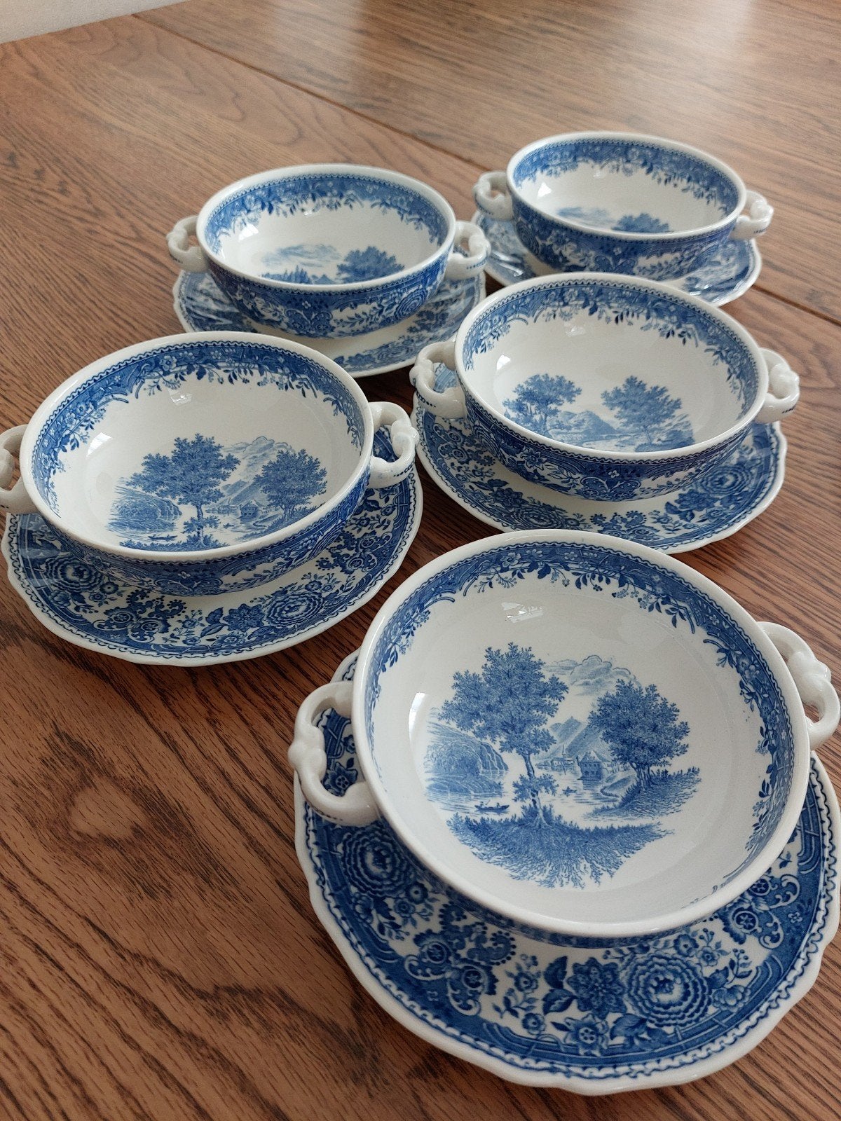 Villeroy & Boch Burgenland soepkommen met schotels, Ophalen