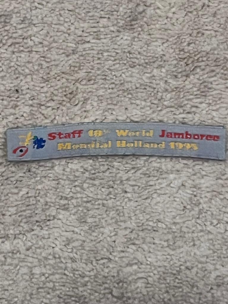 Scouting - naambandje - world jamboree 1995 - staff, Ophalen of Verzenden, Zo goed als nieuw, Embleem, Speld of Insigne