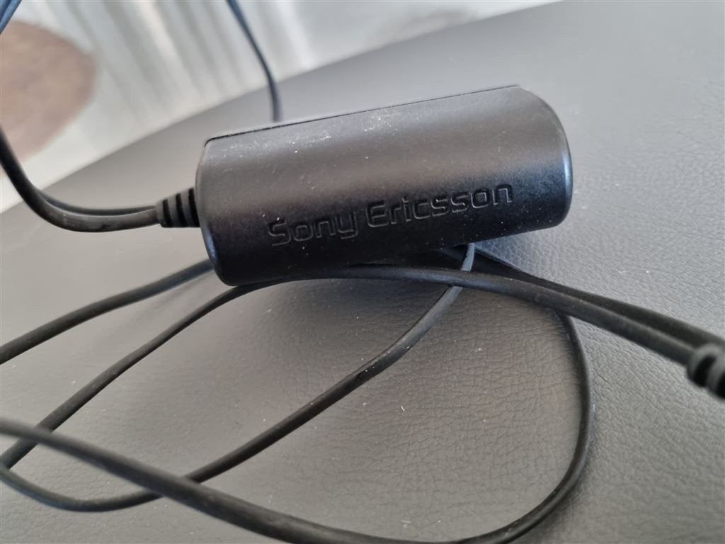 Originele laadkabel Sony Ericsson W880i, Telecommunicatie, Mobiele telefoons | Telefoon-opladers, Gebruikt, Sony Ericsson, Sony