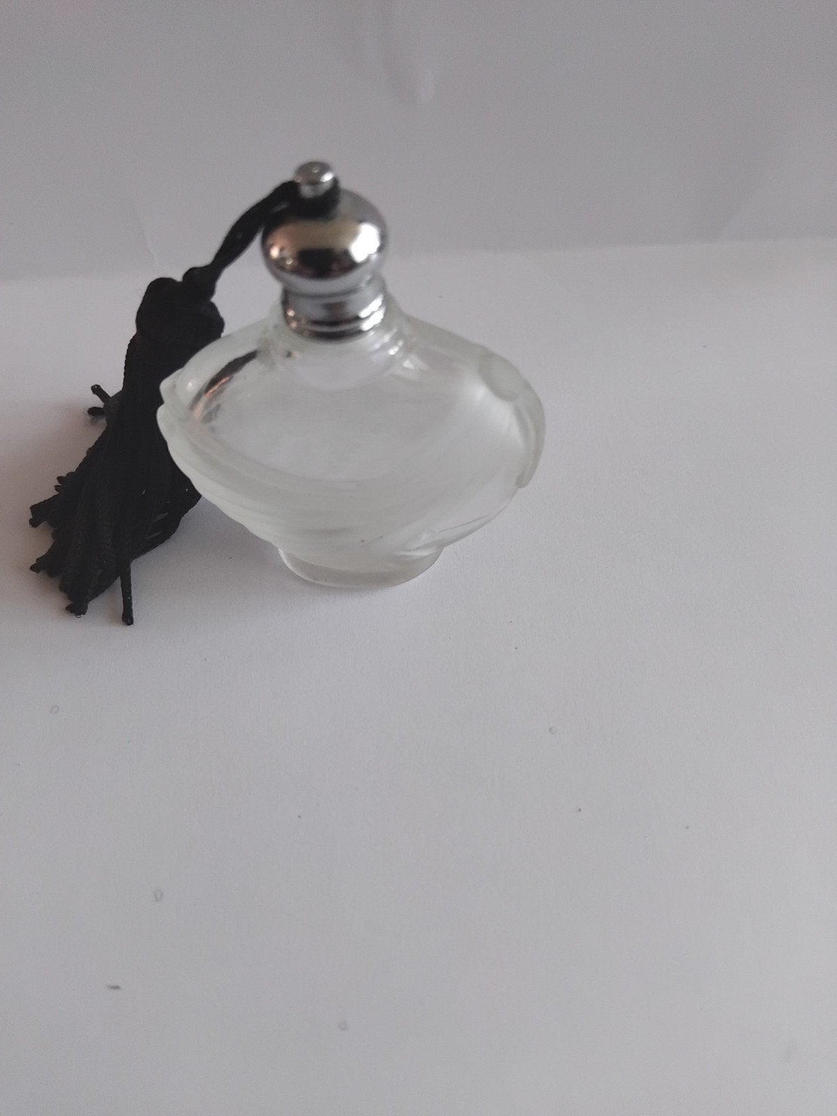 Vintage parfumflesje met kwastje, Ophalen of Verzenden