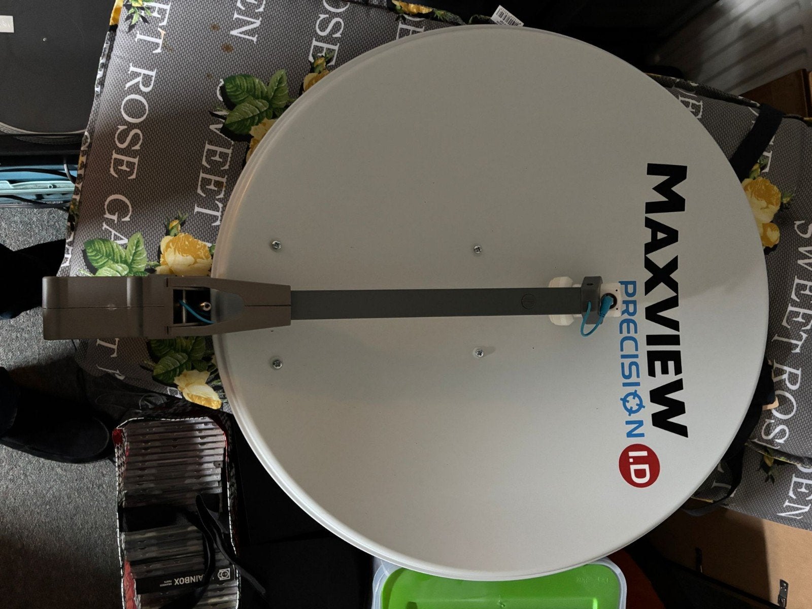te koop schotel antenne, Ophalen of Verzenden, Overige merken
