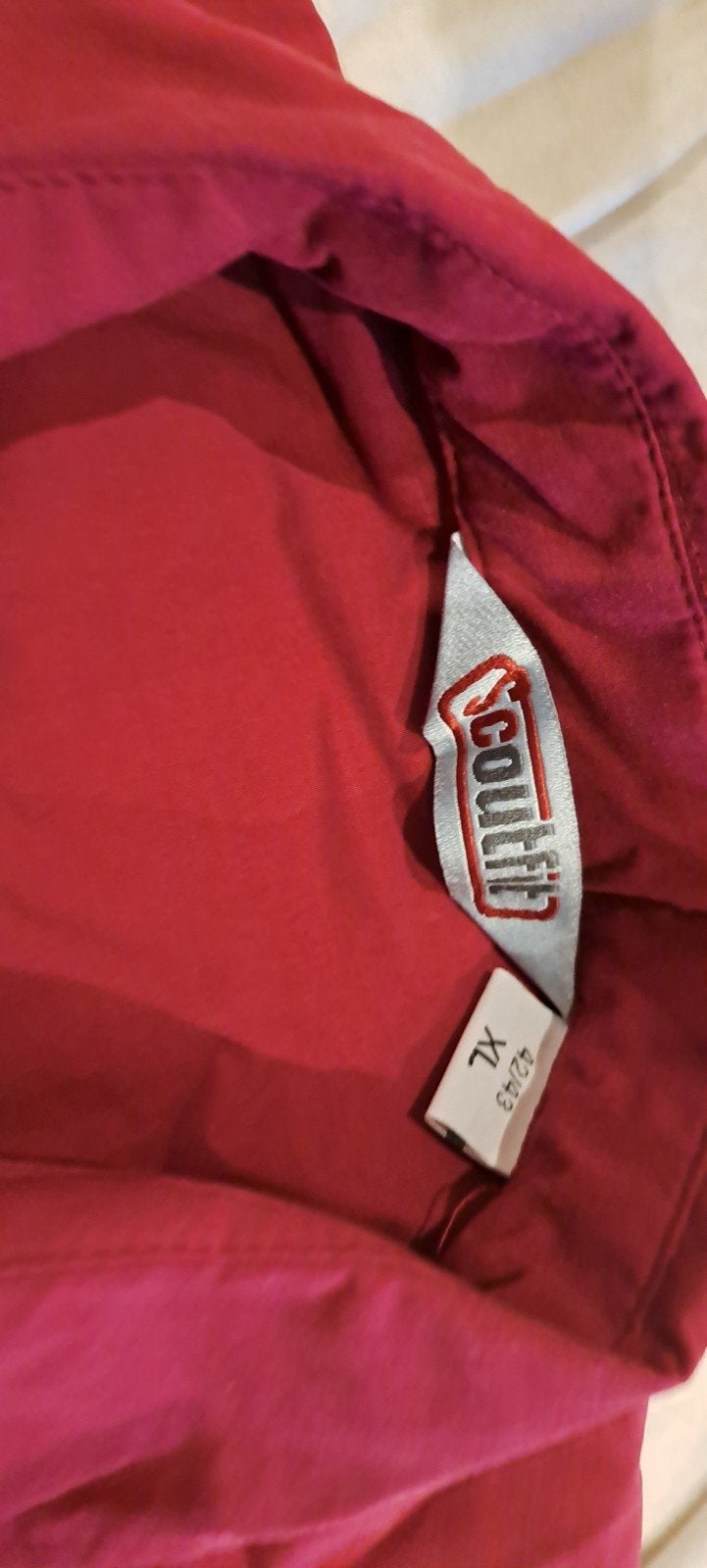 Scoutfit blouse Explorers - Rood - Maat XL, Scoutfit, Ophalen of Verzenden, Gedragen, Halswijdte 43/44 (XL)