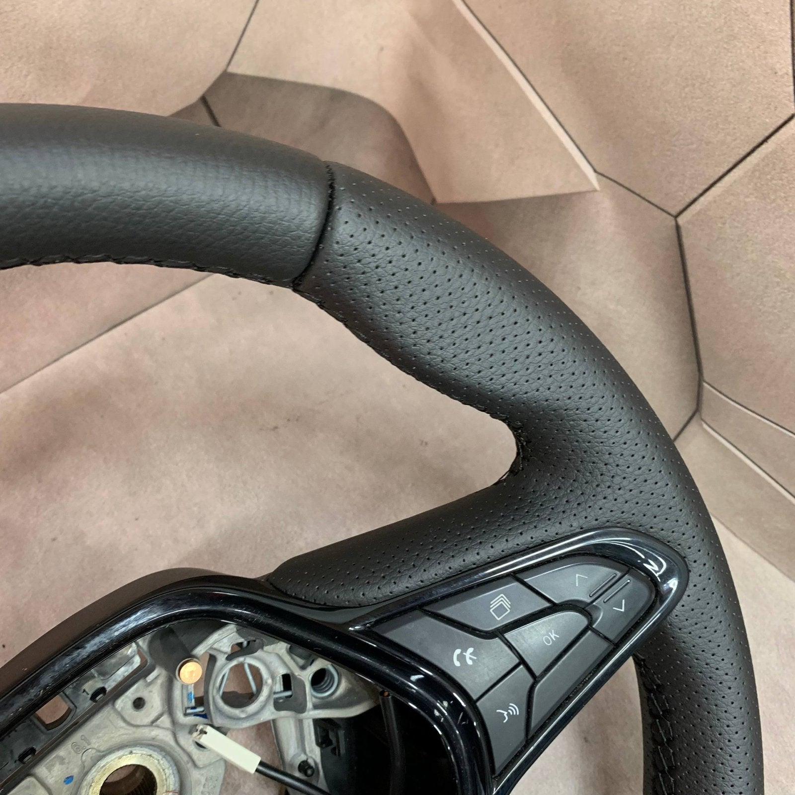 Stuurwiel Stuur Renault Trafic NIEUW BEKLEED, Renault, Nieuw, Ophalen of Verzenden