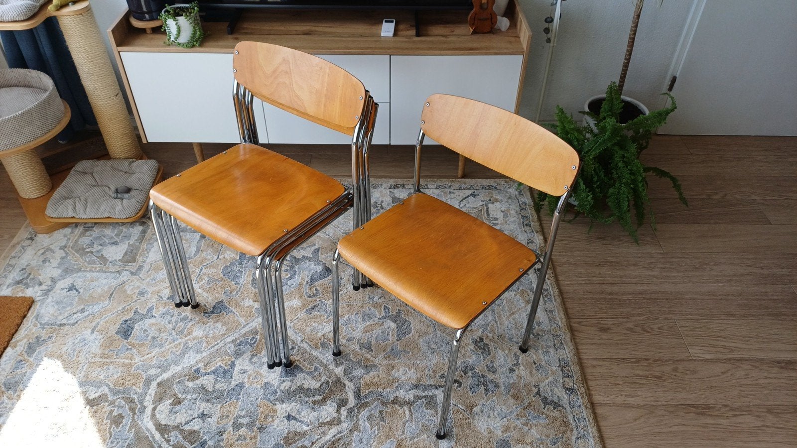 Vintage houten stoelen met chromen poten, Huis en Inrichting, Ophalen, Gebruikt, Overige kleuren, Vintage