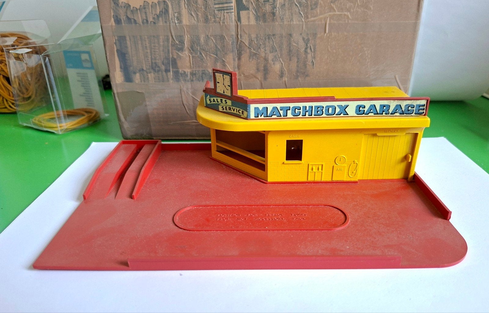 Matchbox service garage, Ophalen of Verzenden, Zo goed als nieuw