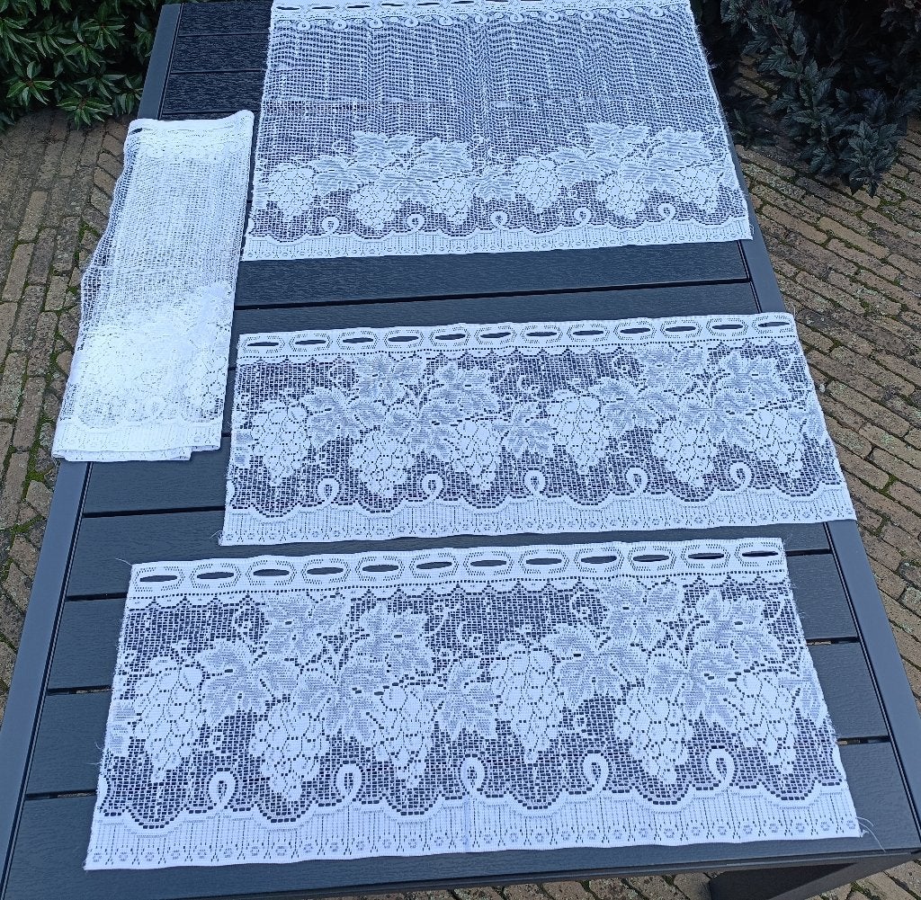 Valletjes vitrage glasgordijn machinaal 2 maten (GM7), Ophalen of Verzenden, Zo goed als nieuw, Vitrage, 70 cm
