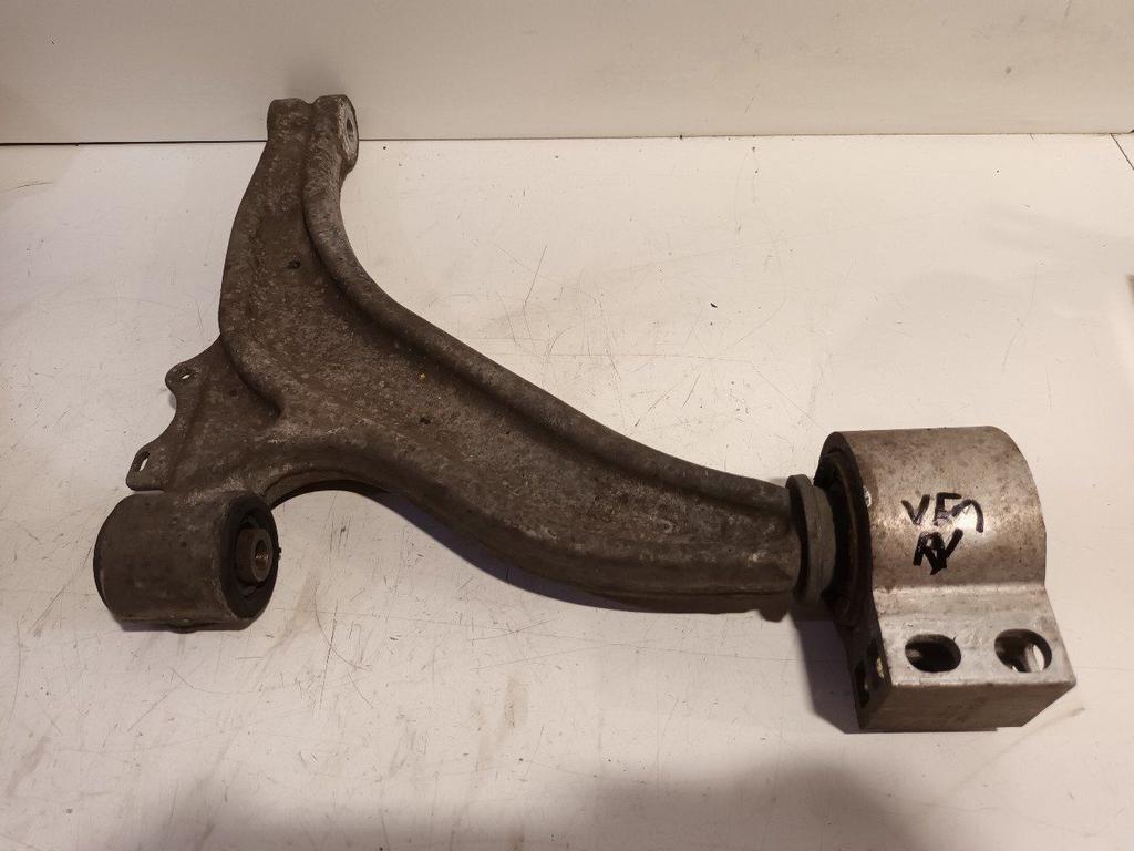 Draagarm rechts voor Opel Astra, Onderdelen@venauto.nl, Van der Ven Autorecycling B.V., Gebruikt, Ettenseweg 76, 4706 PB Roosendaal, The Netherlands