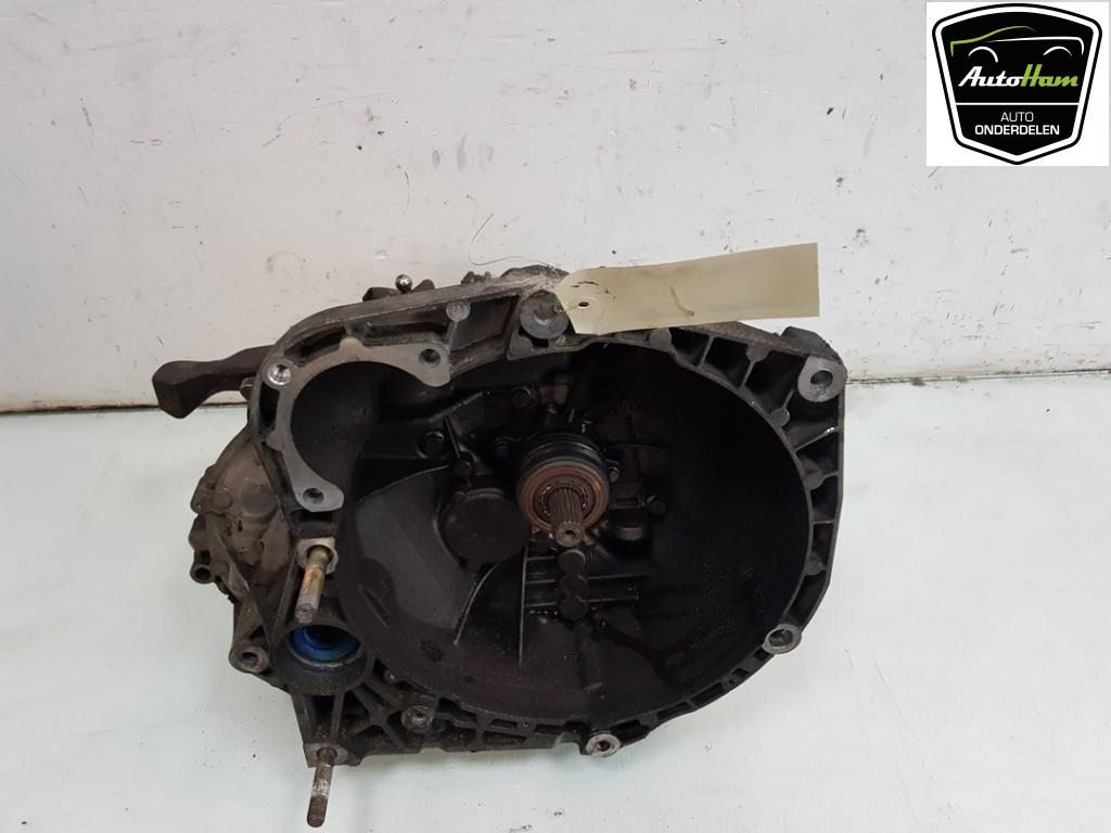 Versnellingsbak Schakel ABS Alfa Romeo GT (937) 55201086, Stellantis Europe S.p.A, Gebruikt, IPC D1-09 Bahnhofsplatz, Rüsselsheim am Main 65423, , Duitsland