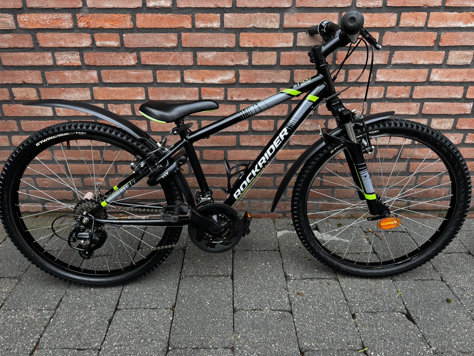 Prachtige Rockrider ST500 Sporttrail 24 inch 18V, Fietsen en Brommers, Fietsen | Jongens, Ophalen, Zo goed als nieuw, 24 inch